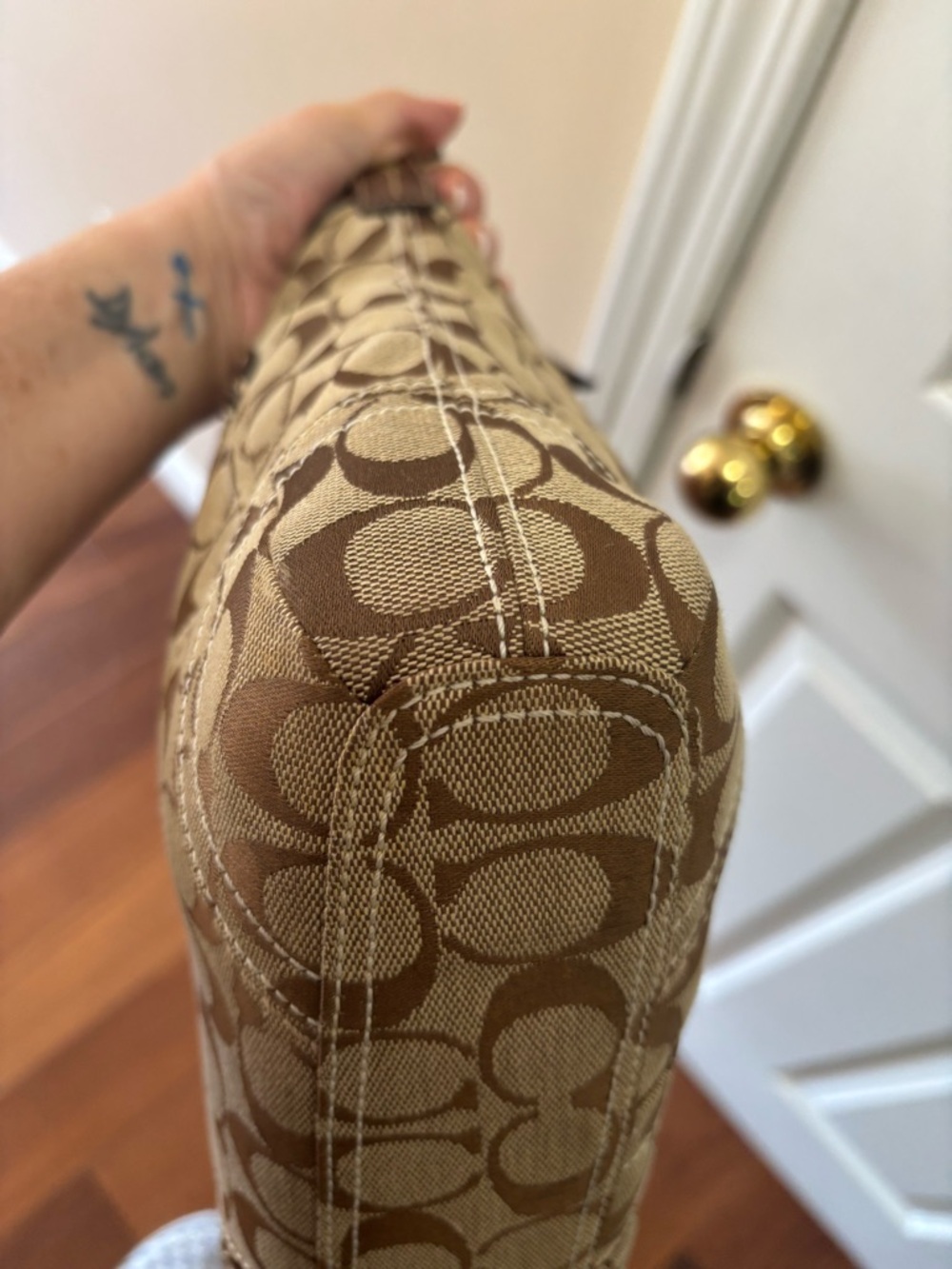 Coach VINTAGE G06M-10403 Signature Tan Jacquard Medium Convertible Duffle EUC - Picture 6 of 16